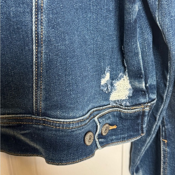 Judy Blue Distressed Indigo Jean Jacket - Picture 11 of 14